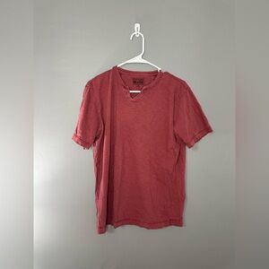 Converse one star Men's Red V-Neck Shirt